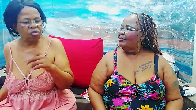 SEXY MATURExx online show from 06-17-26, 05:03