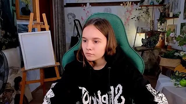 Snapshot of MelissaTravel chatting on 03-25-26, 04:35 MelissaTravel online show from 03-25-26, 04:35