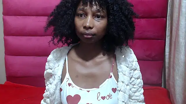 Snapshot of ExtraDoll chatting on 06-10-26, 06:12 ExtraDoll online show from 06-10-26, 06:12