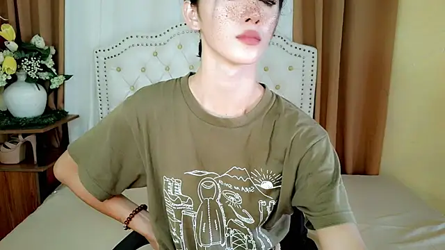 Snapshot of SweetcockAsian chatting on 03-08-26, 01:03 SweetcockAsian online show from 03-08-26, 01:03