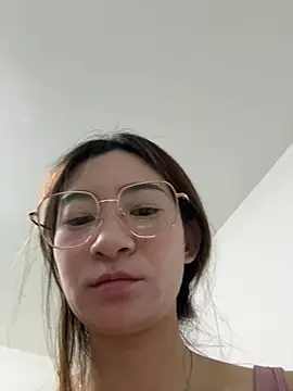 Xiaojuzi- online show from 07-08-26, 02:21