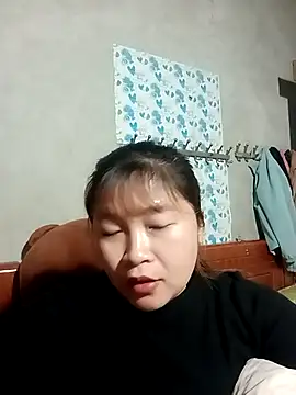 Willow-liiuu online show from 02-10-26, 01:43