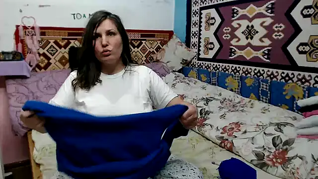 Adelinemilf online show from 02-03-26, 09:47