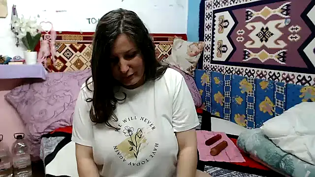 Adelinemilf online show from 05-11-26, 05:24