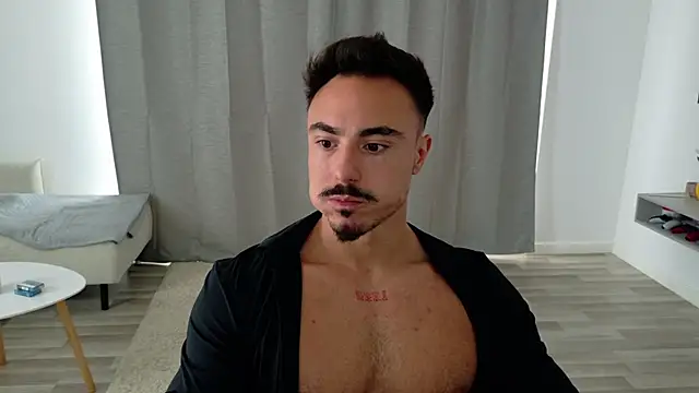 Snapshot of Master_Lukas chatting on 05-21-26, 12:12 Master Lukas online show from 05-21-26, 12:12