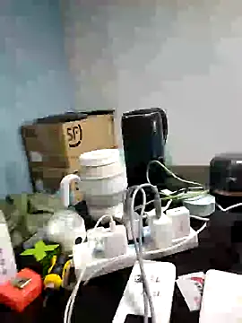 linkang123321 online show from 05-12-26, 06:21