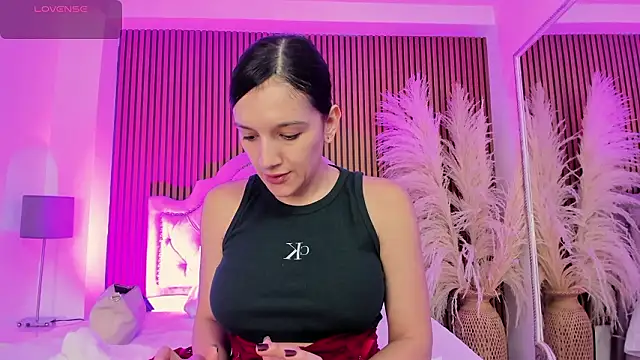 Violett hott  online show from 02-03-26, 12:32