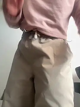 Violett hott  online show from 06-21-26, 12:08