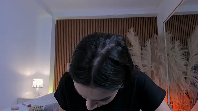Violett hott  online show from 06-25-26, 01:04