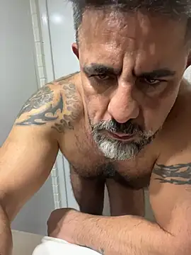 wolfbucker online show from 01-16-26, 07:45