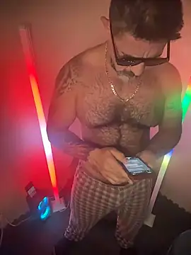 wolfbucker online show from 03-03-26, 02:01