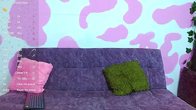 noadam1577 online show from 01-14-26, 12:44