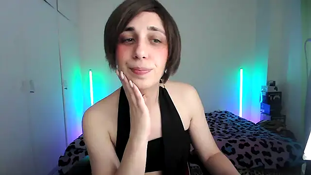 HoneyValentine online show from 04-30-26, 08:26