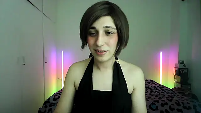 HoneyValentine online show from 04-30-26, 08:57