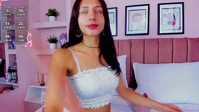 Snapshot of Katteyes__ chatting on 04-28-26, 02:00 Katteyes online show from 04-28-26, 02:00