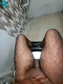 Snapshot of rohit16770 chatting on 04-07-26, 05:30 rohit16770 online show from 04-07-26, 05:30