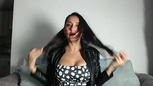 samanta xi online show from 03-14-26, 04:07