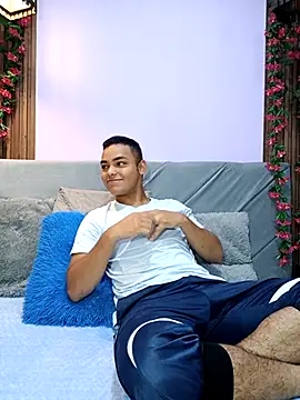 studentdeivy  online show from 01-13-26, 10:53