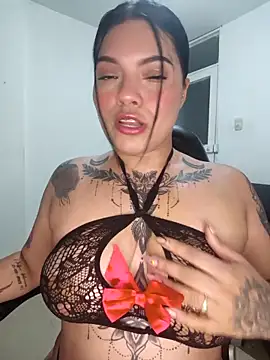 brenda palacio online show from 04-11-26, 02:49