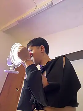 Iamcami  online show from 03-05-26, 06:59