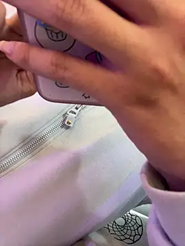 Iamcami  online show from 03-06-26, 07:10