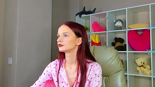 Snapshot of Alicia_Adammss chatting on 02-01-26, 12:20 Alicia Adammss online show from 02-01-26, 12:20