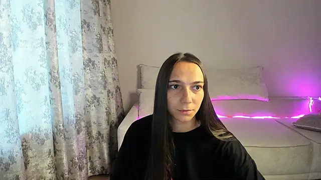 AnnaMized online show from 04-07-26, 12:00