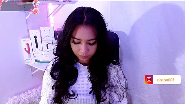 Snapshot of booty_sofia chatting on 02-20-26, 11:00 booty sofia online show from 02-20-26, 11:00