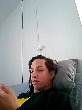 ofjuliaa online show from 05-10-26, 08:14