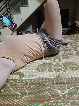 Lyna sexy24 online show from 07-22-26, 11:24