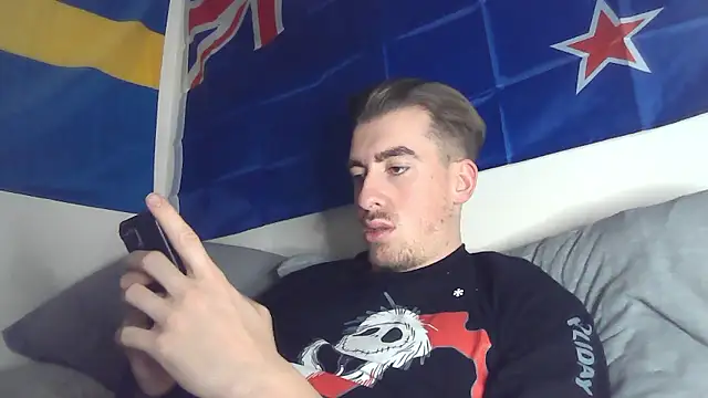 Snapshot of essexboy_2002 chatting on 01-14-26, 11:53 essexboy 2002 online show from 01-14-26, 11:53