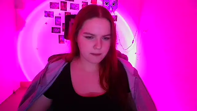 Kitty Mia Kitty online show from 02-06-26, 12:41