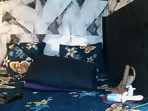 Sexy Doll xXx online show from 06-13-26, 05:05