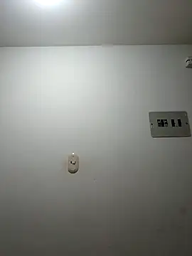 Snapshot of EcoDePiel chatting on 03-05-26, 04:14 EcoDePiel online show from 03-05-26, 04:14