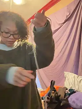 Tamiii420 online show from 01-17-26, 01:43