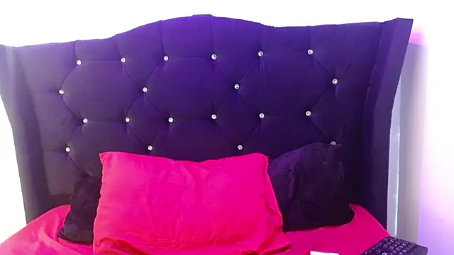 Angel adrien online show from 02-27-26, 12:49