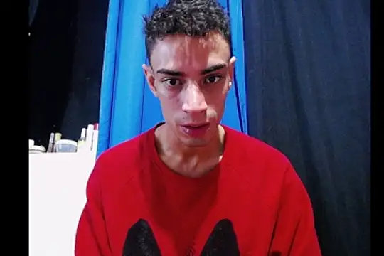 Snapshot of thomson_maxxi chatting on 02-14-26, 03:36 thomson maxxi online show from 02-14-26, 03:36