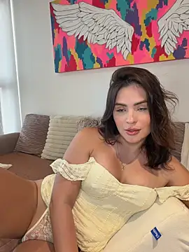 Snapshot of SofiaGomez444 chatting on 04-06-26, 04:52 SofiaGomez444 online show from 04-06-26, 04:52