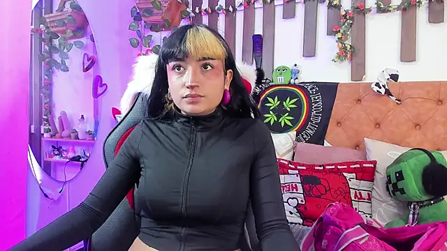 MeowMota  online show from 06-09-26, 06:08