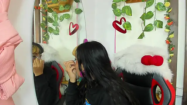 MeowMota  online show from 06-14-26, 04:53