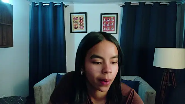 SofiaMante  online show from 06-20-26, 10:56