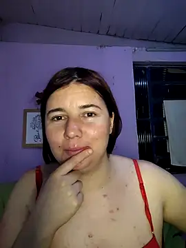 Snapshot of SUBMISSIVE8 chatting on 01-09-26, 03:31 SUBMISSIVE8 online show from 01-09-26, 03:31