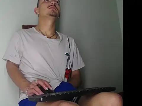  jesussuarez online show from 02-08-26, 03:43