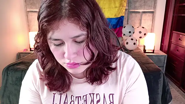 azul veraa online show from 06-25-26, 12:31