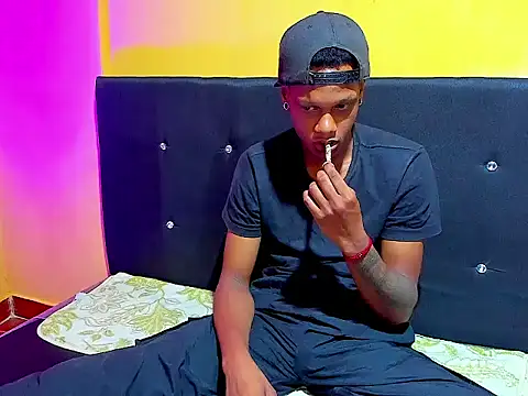 aunstin mohamme online show from 01-14-26, 05:02