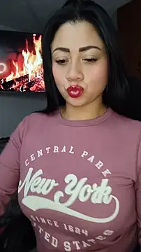 Girl kataleya10 online show from 04-10-26, 11:09