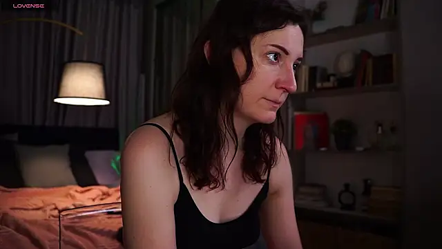 Snapshot of Ruby_blossom_ chatting on 03-27-26, 08:30 Ruby blossom online show from 03-27-26, 08:30