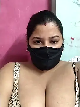 Snapshot of pinkisaha75 chatting on 03-21-26, 01:32 pinkisaha75 online show from 03-21-26, 01:32