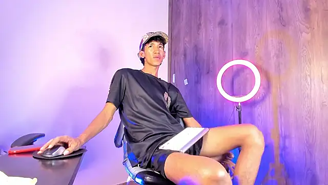 neitan miller  online show from 02-07-26, 02:37