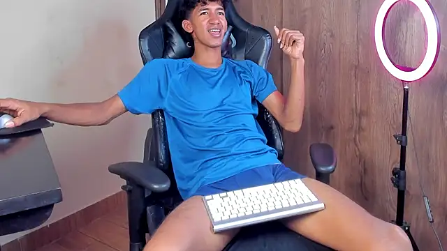 Snapshot of neitan_miller_ chatting on 03-28-26, 01:54 neitan miller online show from 03-28-26, 01:54